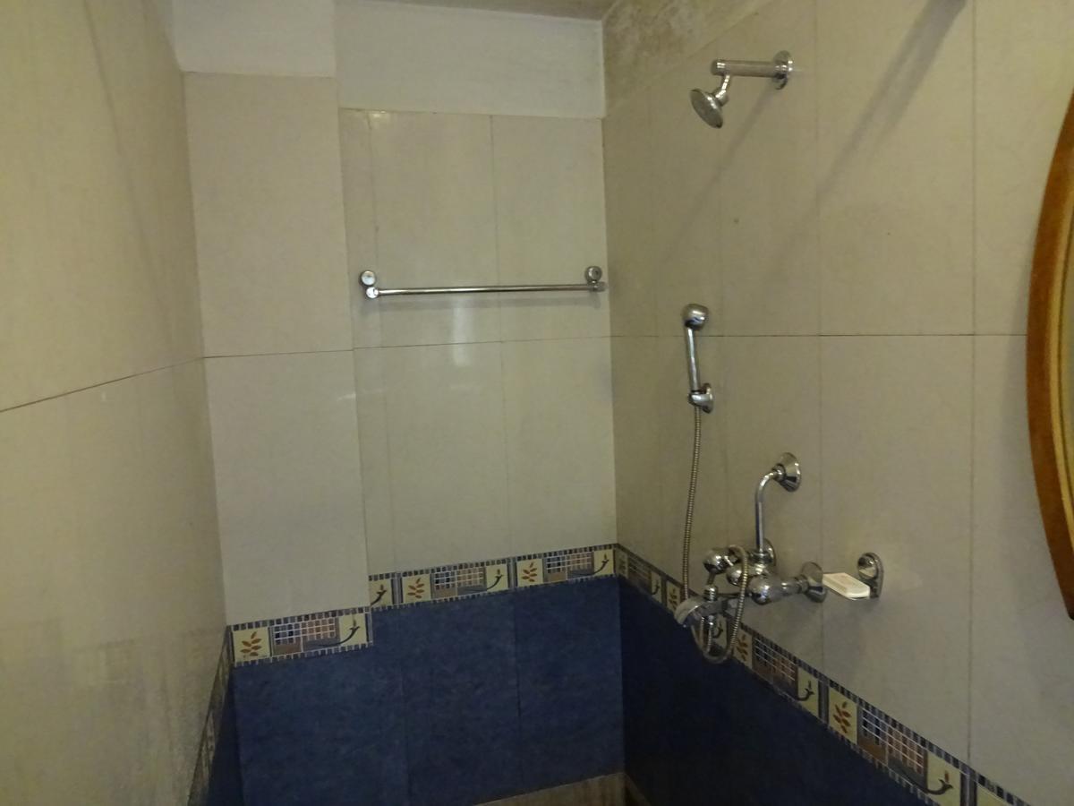 Jain Group Hotel Royal Residency Gangtok Exterior photo