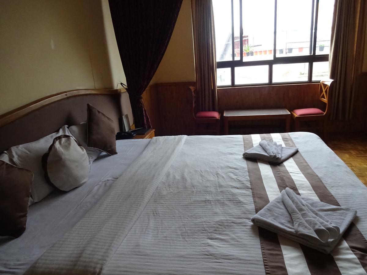 Jain Group Hotel Royal Residency Gangtok Exterior photo